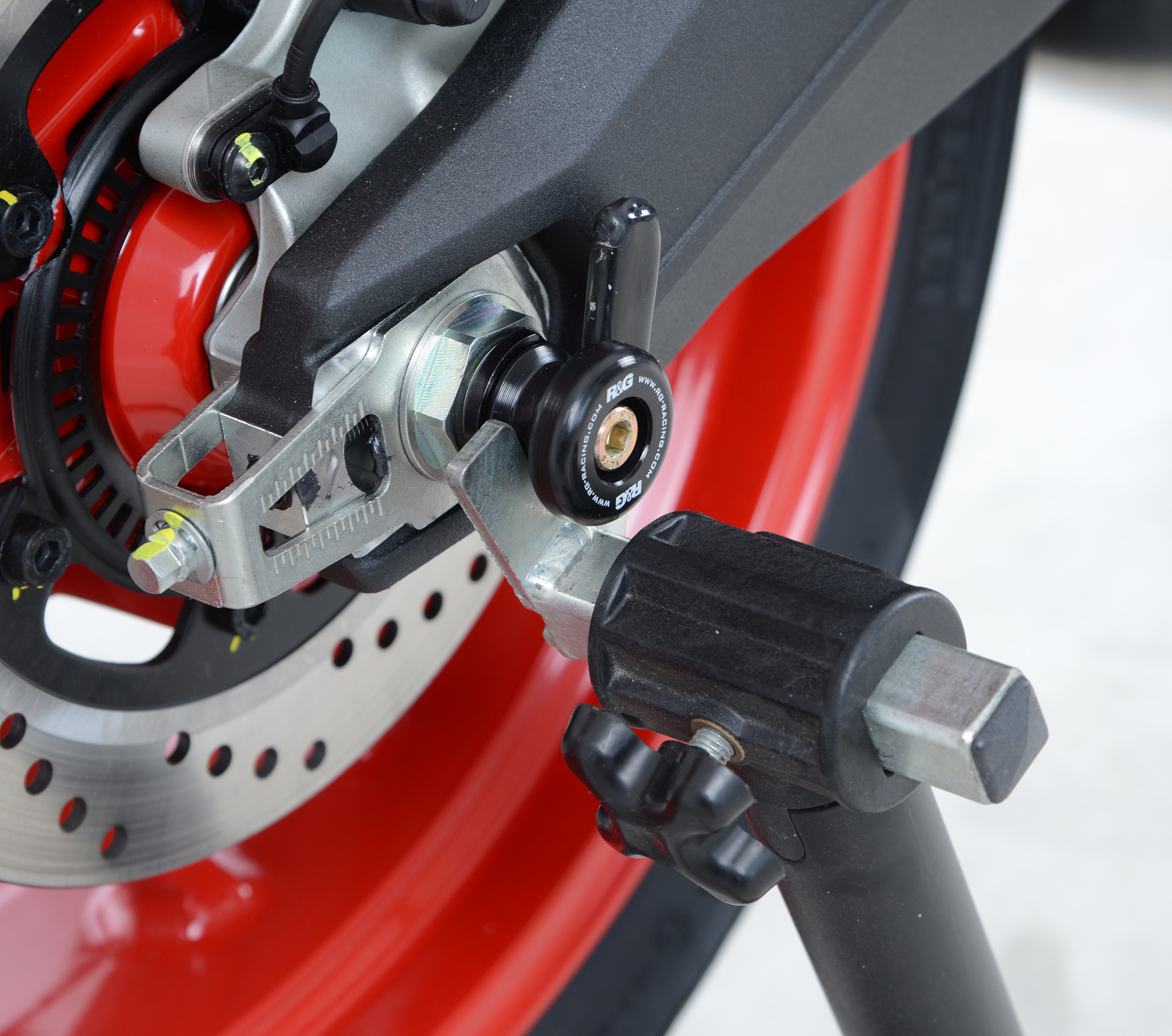 Pions de bras oscillant R&G Monster 797 (17-18), Scrambler (15-18)