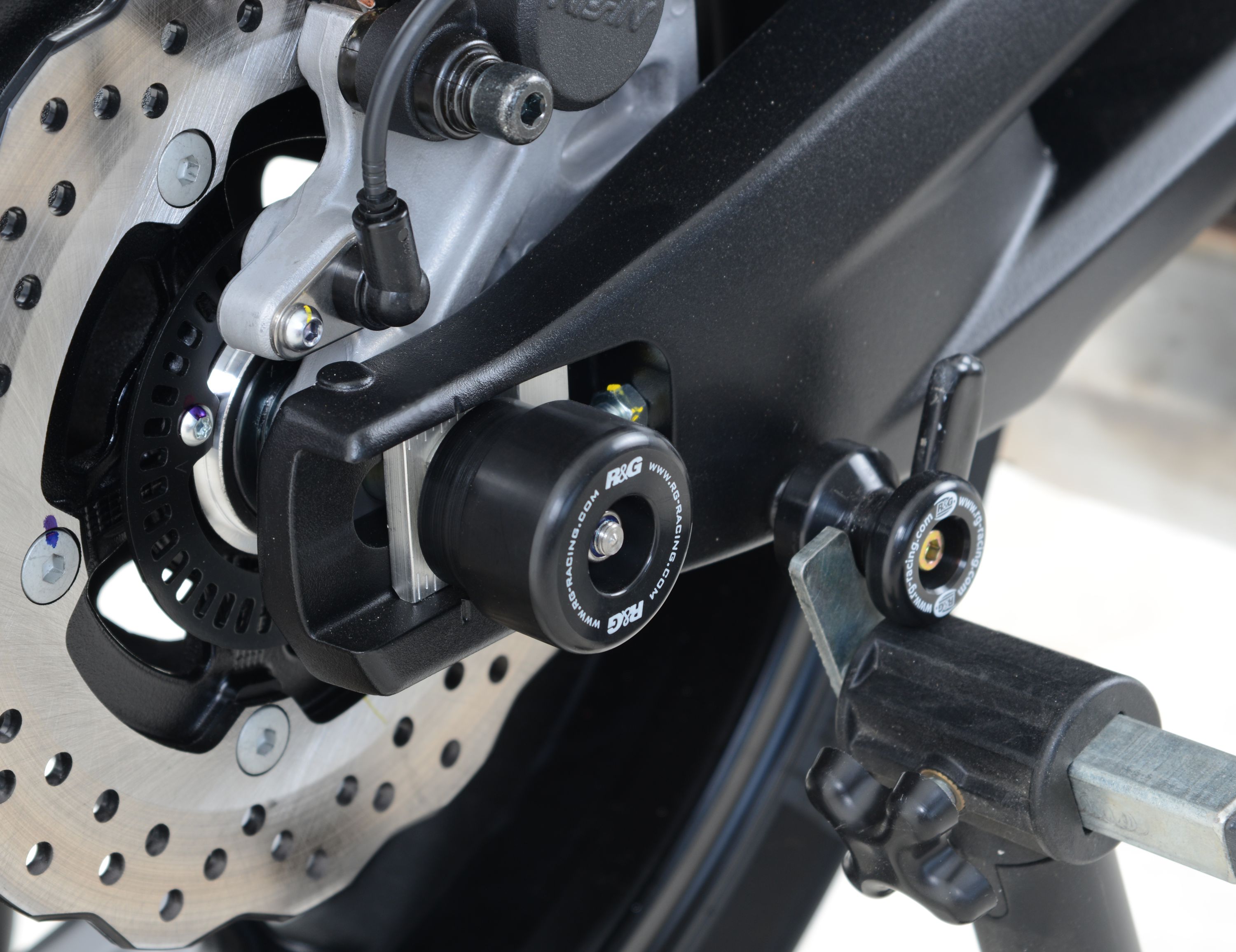 Protection de bras oscillant R&G MT-07 Tracer (2016-2018)