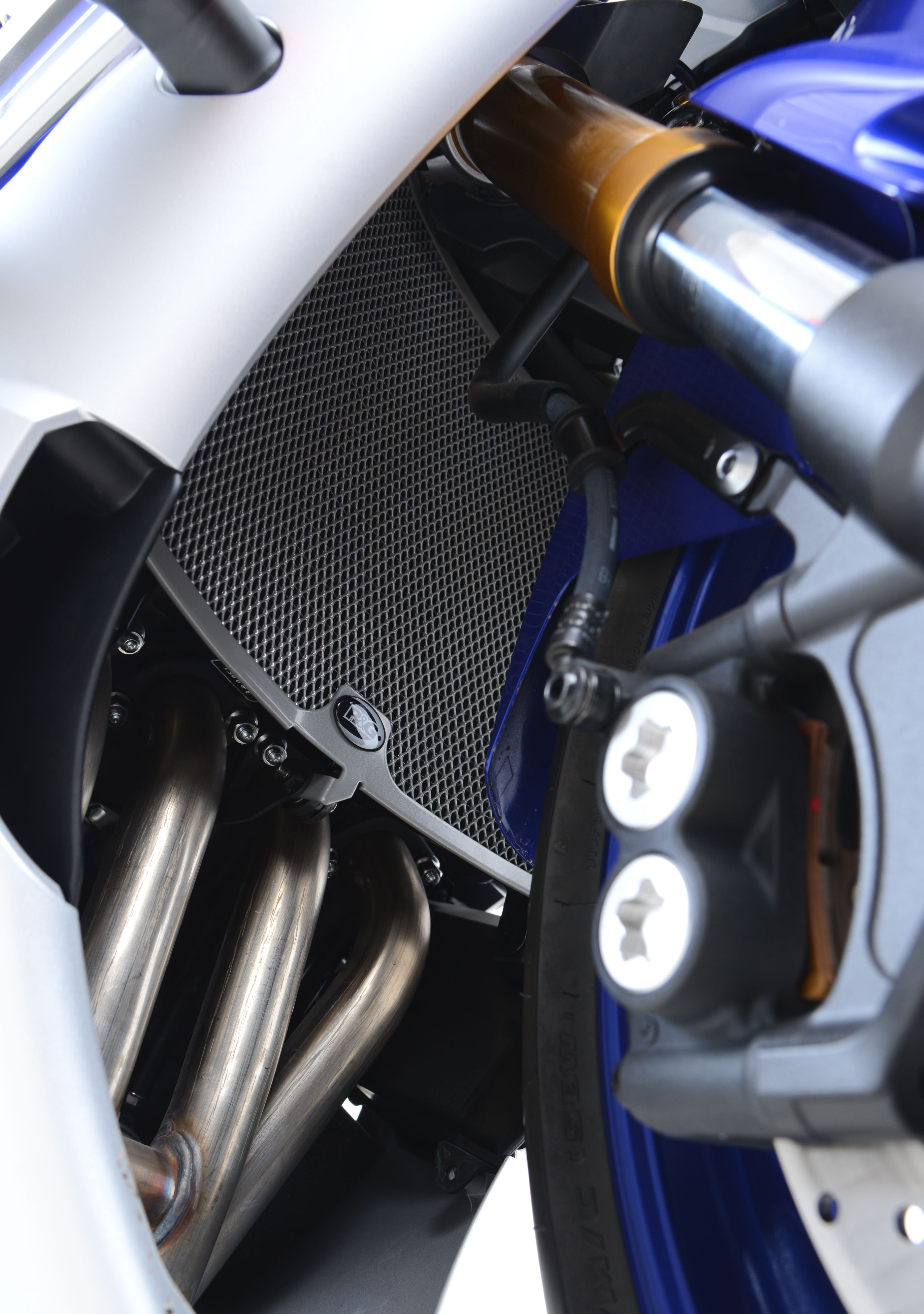Protection de radiateur noire R&G YZF-R6 (06-16), YZF-R1 (07-08)