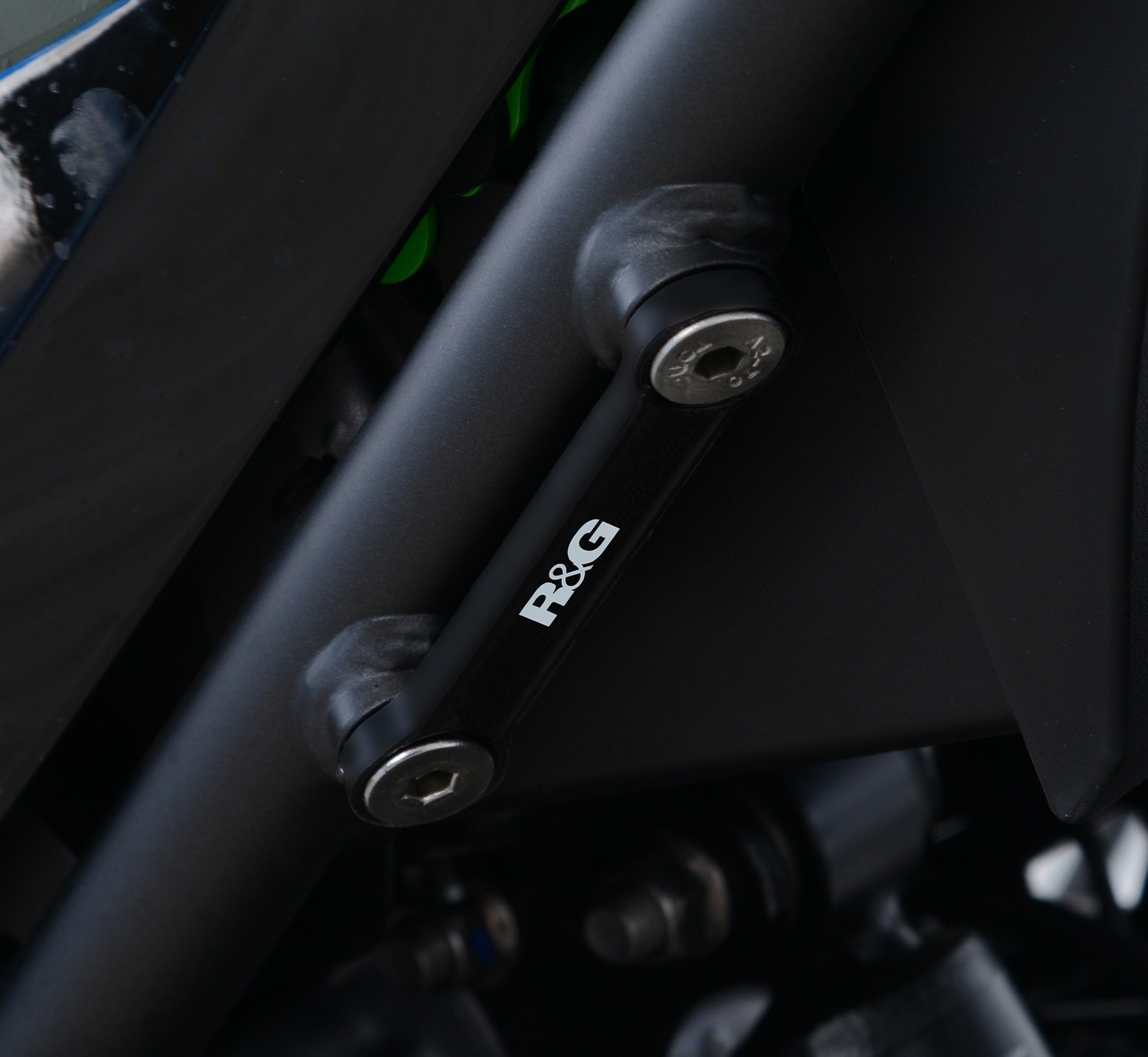 Obturateurs de repose-pieds AR R&G Ninja 400 / Z400 (18-19)