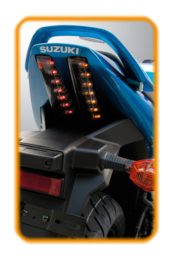 Feu AR blanc à led avec clignotants SV650 / 1000 (03-10)