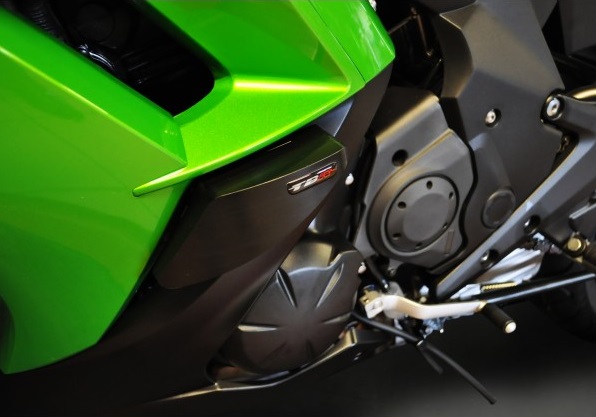 Patins de protection Top block ER-6F (2012-2016)