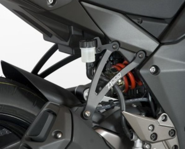 Pattes de fixation de silencieux R&G Z1000 / R (10-18), Z1000SX (11-13)