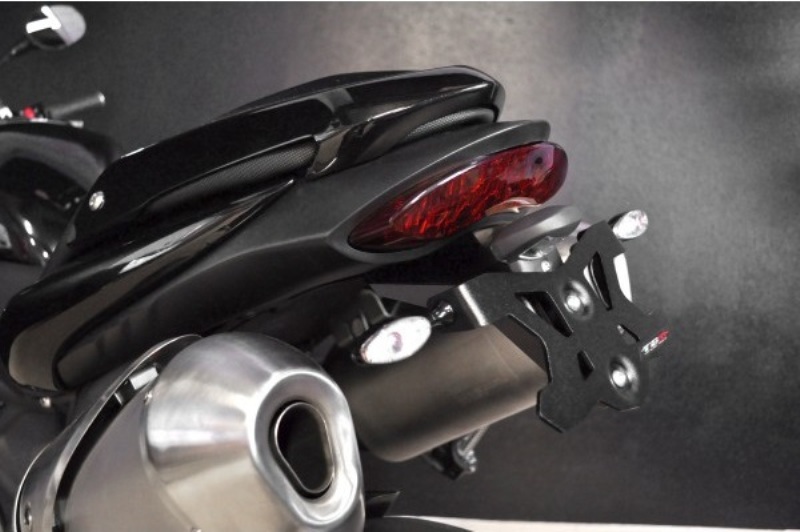 Support de plaque Top Block Speed Triple 1050 / R (2011-2015)