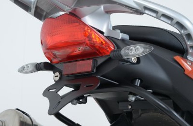 Support de plaque R&G F800GT avec bagagerie (13-18)