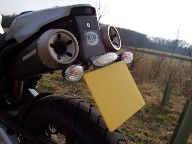 Support de plaque R&G MT-03 (2006-2013)