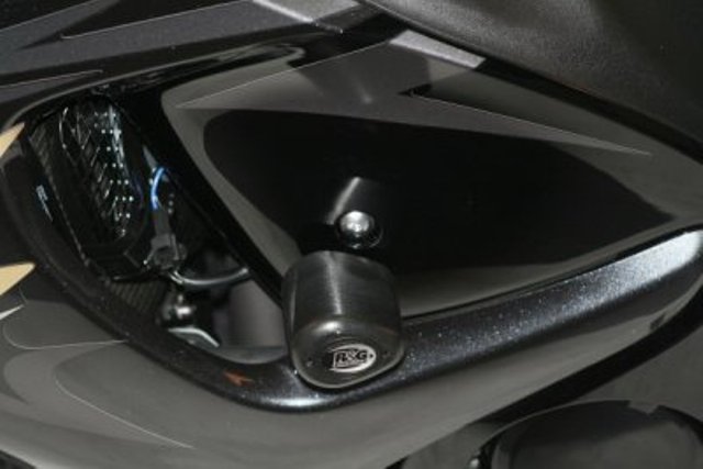 Tampons de protection AERO R&G avec perçage Hayabusa (08-18)