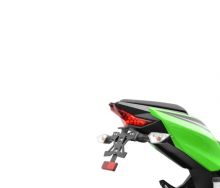 Support de plaque Top Block Ninja 400 / Z400 / Z500 (18-24)